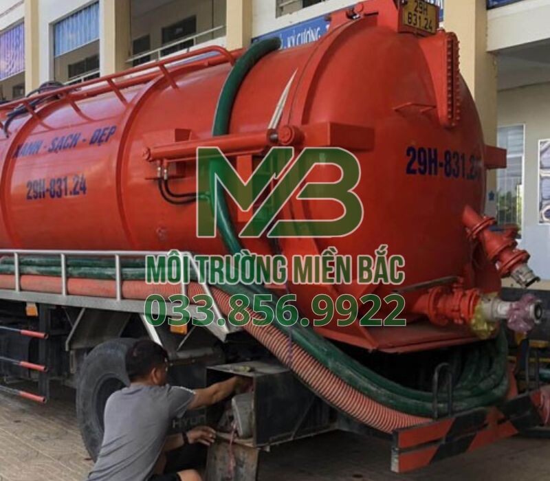 Hút bể phốt định kỳ giúp bảo vệ sức khỏe gia đình 